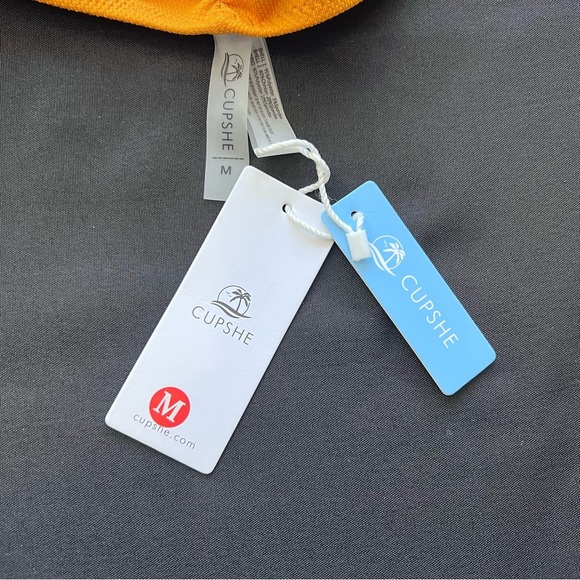 ****NWT****Cupshe Swimwear - One Piece w/ halter neckline - Picture 5 of 7